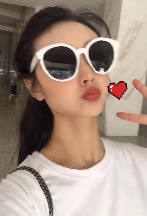 东湖区外表清纯甜美 内心Sao气十足的沫沫，喜欢的狼友抓紧